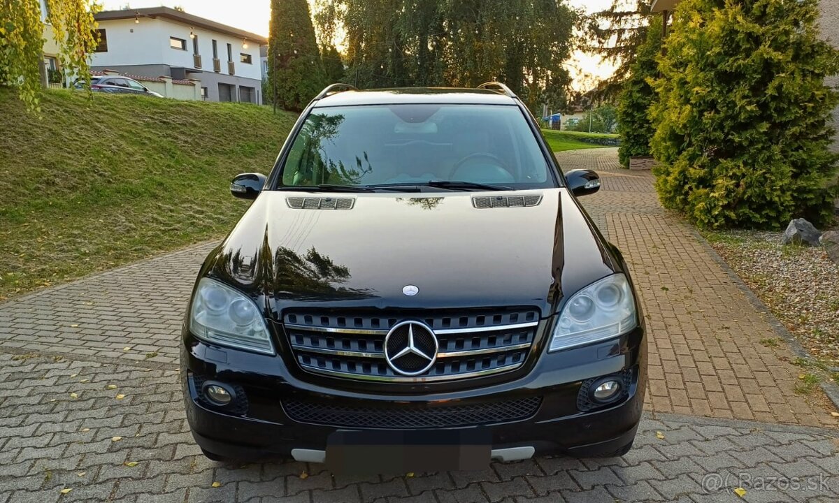 Mercedes - Benz M Trieda ML350 V6 200KW 4-Matic R.V08/2006