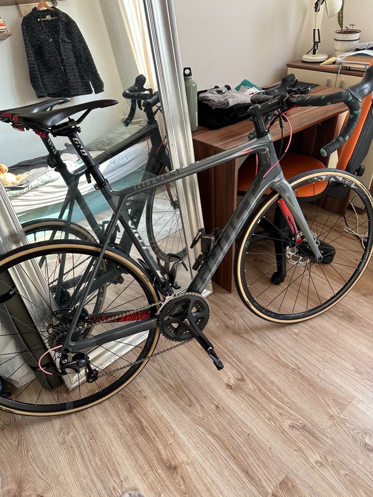 Predám cestný bicykel GHOST - 2