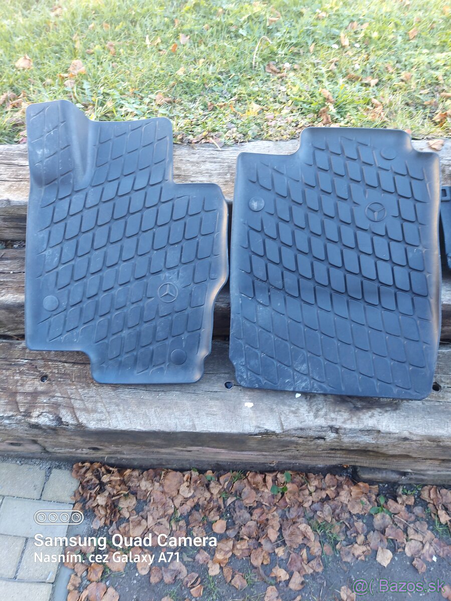 Mercedes rohoze gumenne koberce gumene koberce - 2