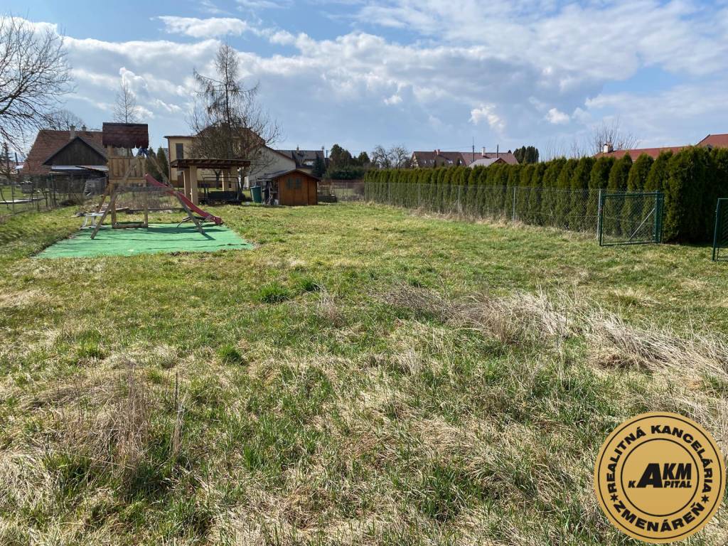 Záhradka 1.100 m2 Sliač Zvolen - ZNÍŽENÁ CENA - 2