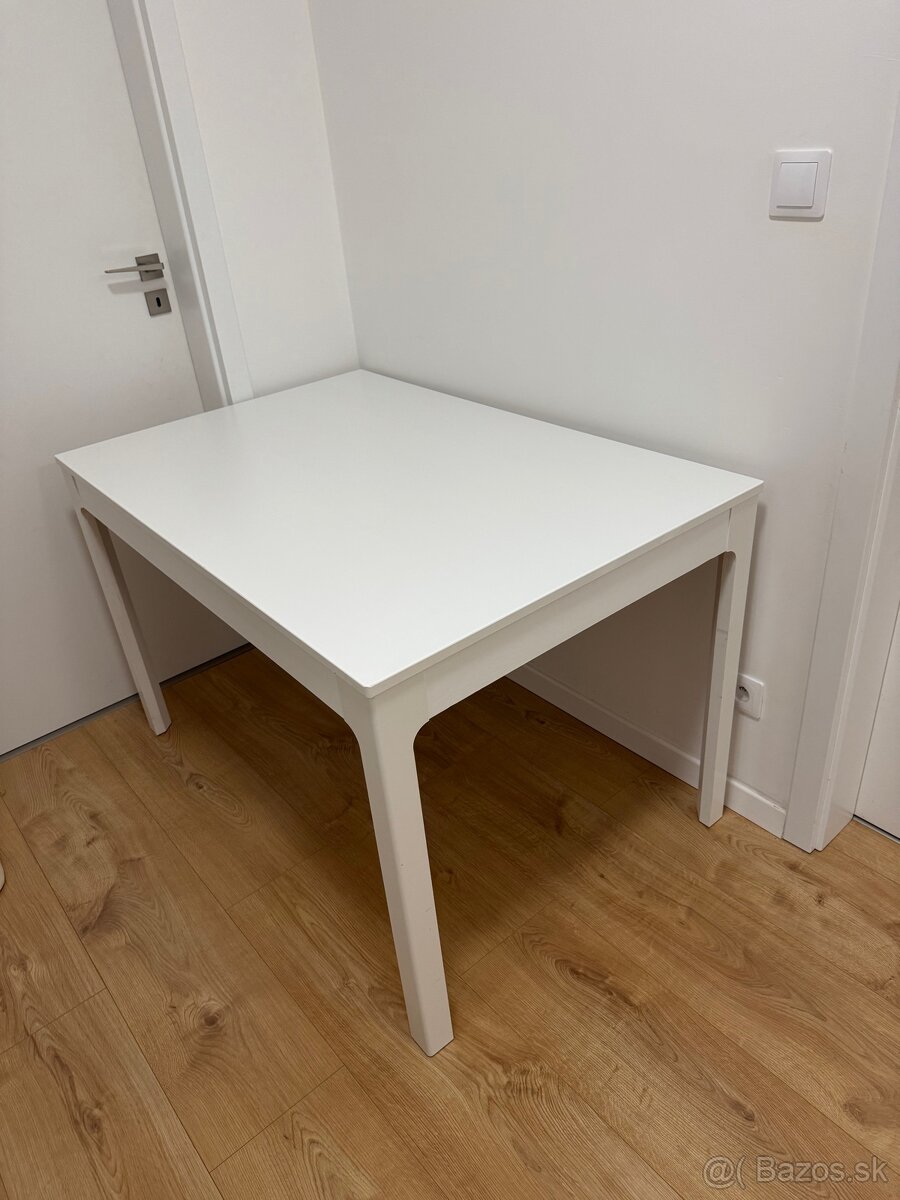 Biely jedalensky stol - 2