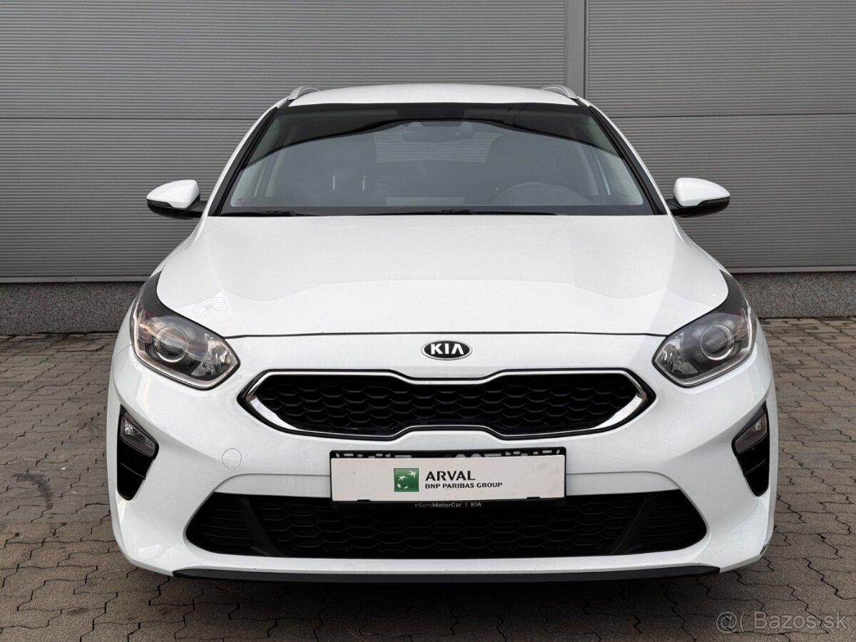 Kia Ceed SW 1.5 T-GDi Gold A/T - 2