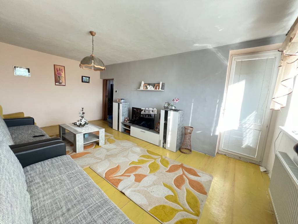 Kazimír - okres Trebišov - 4 izb. rod. dom, dvojpodlažný - 2