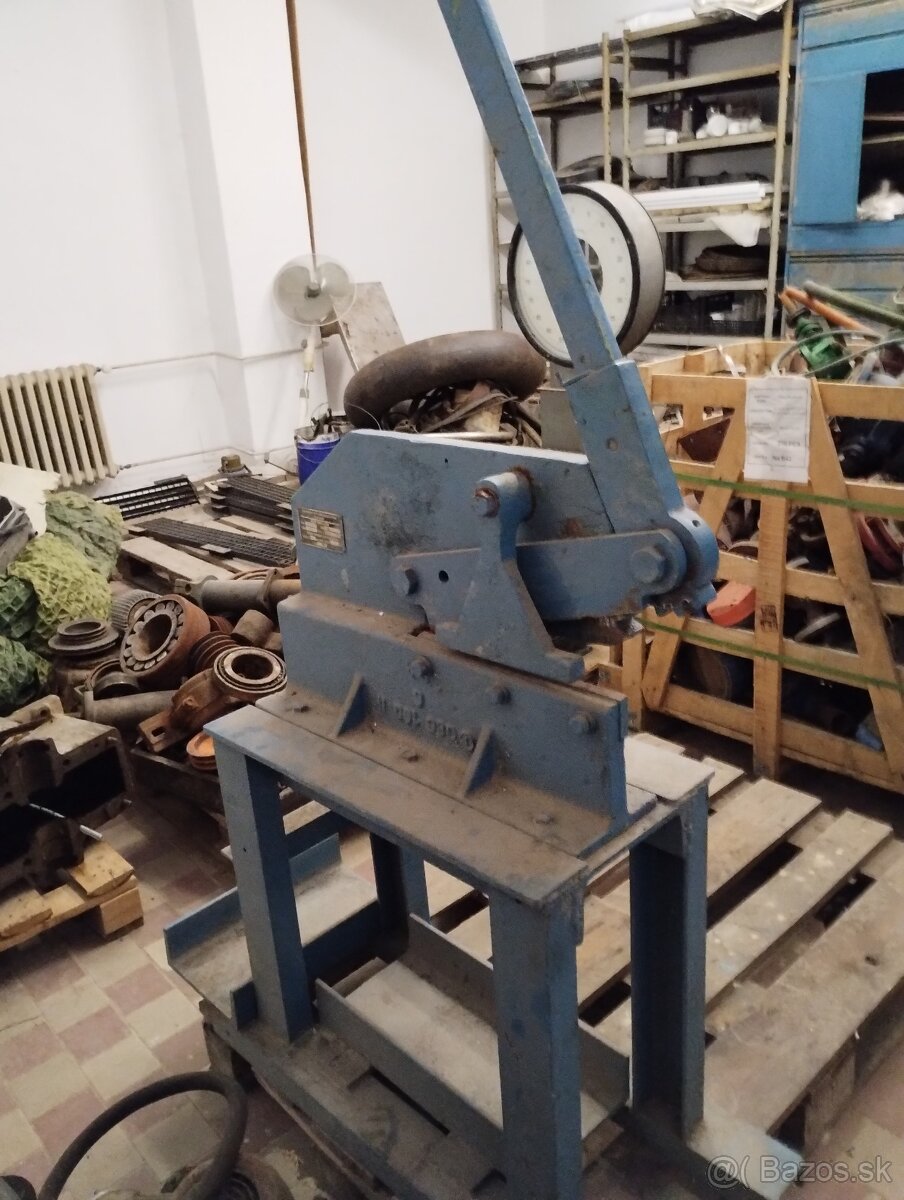 Pákové nožnice - 2