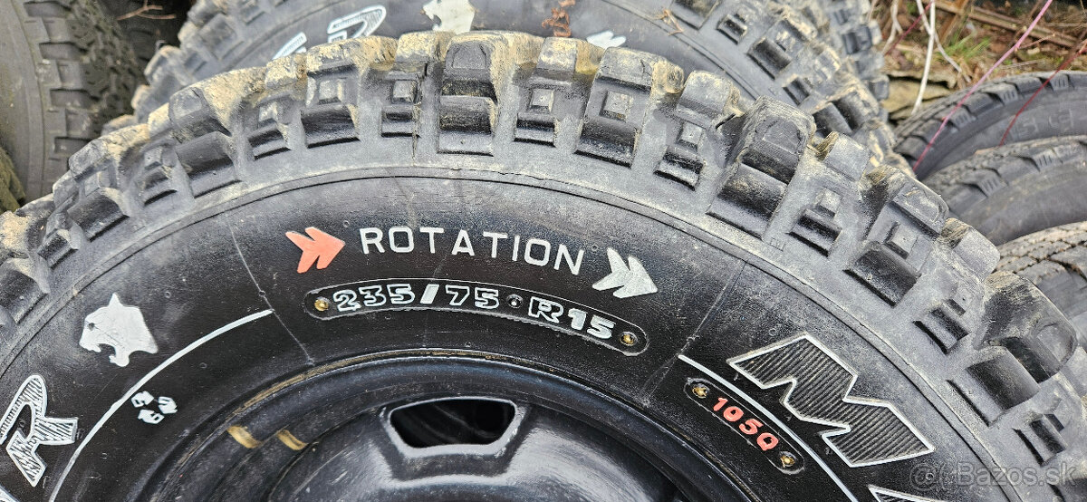 Suzuki Samurai - rôzne náhradné diely - 2