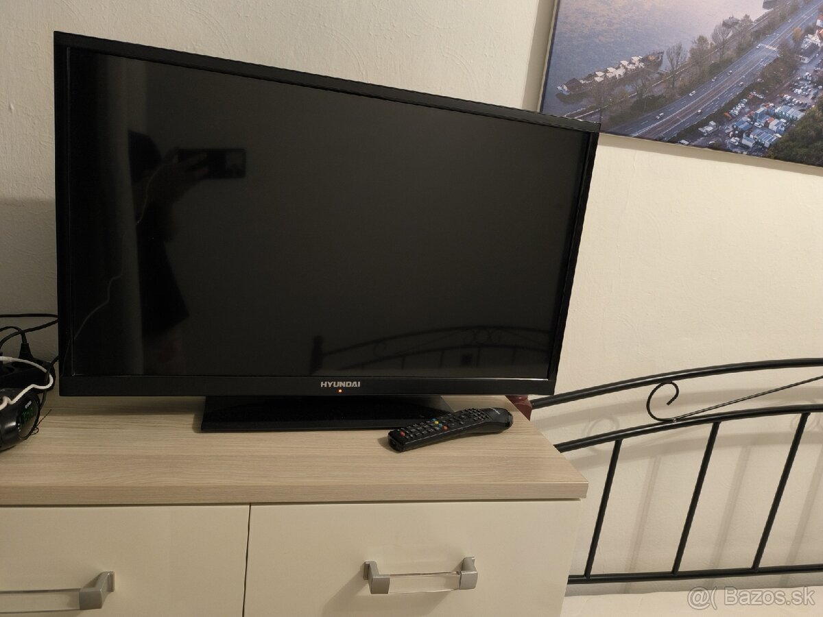 Televízor HYUNDAI - 2