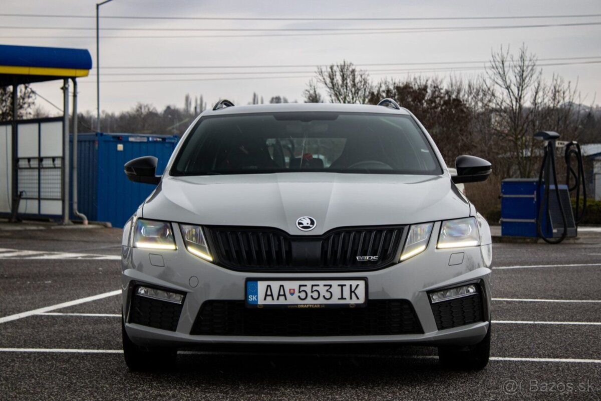 Škoda Octavia Combi 2.0 TDI RS DSG - 2