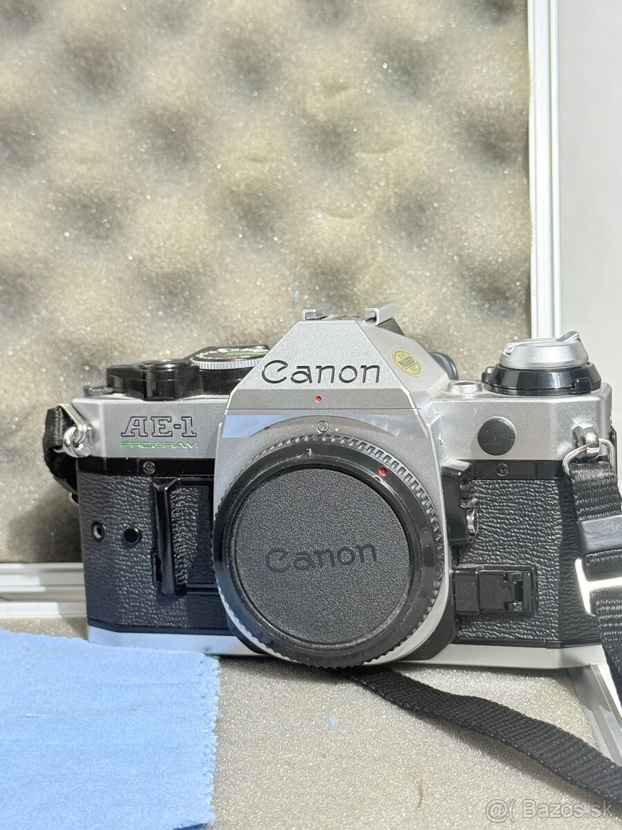 Canon AE-Program (retro zrkadlovka v kufriku) - 2