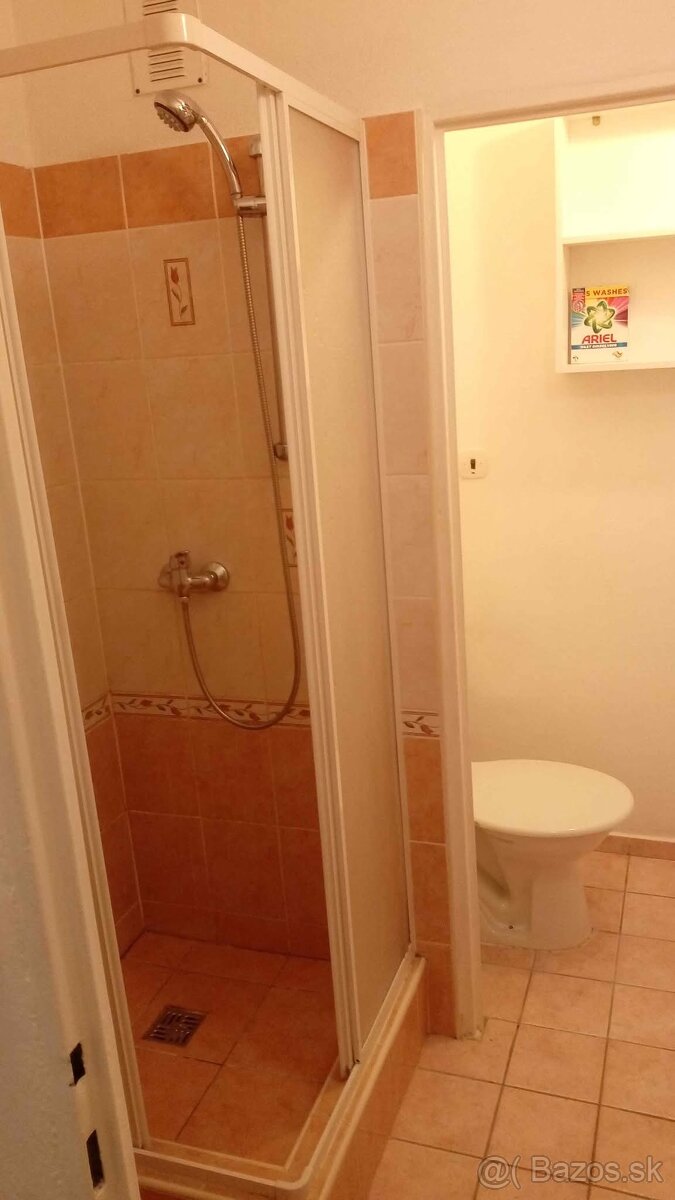 Prenajom garzonky Chrenova - 2