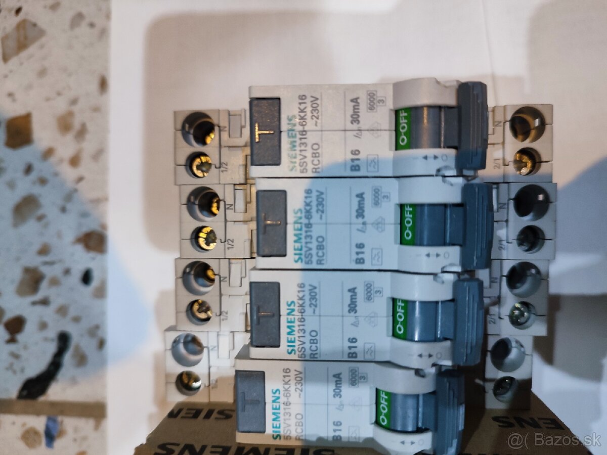Siemens prudovy chránič - 2
