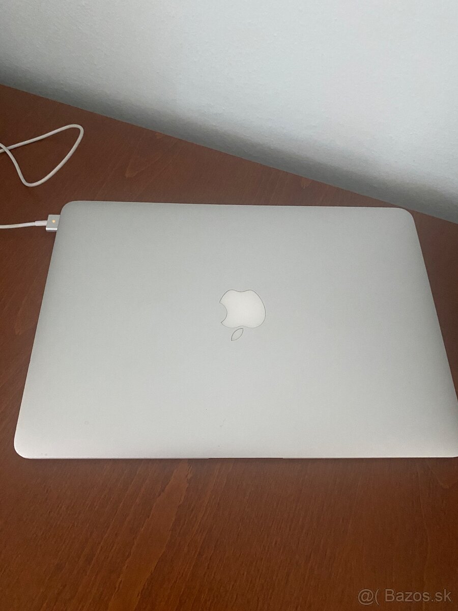 MacBook Air 13" (Early 2014) - 2