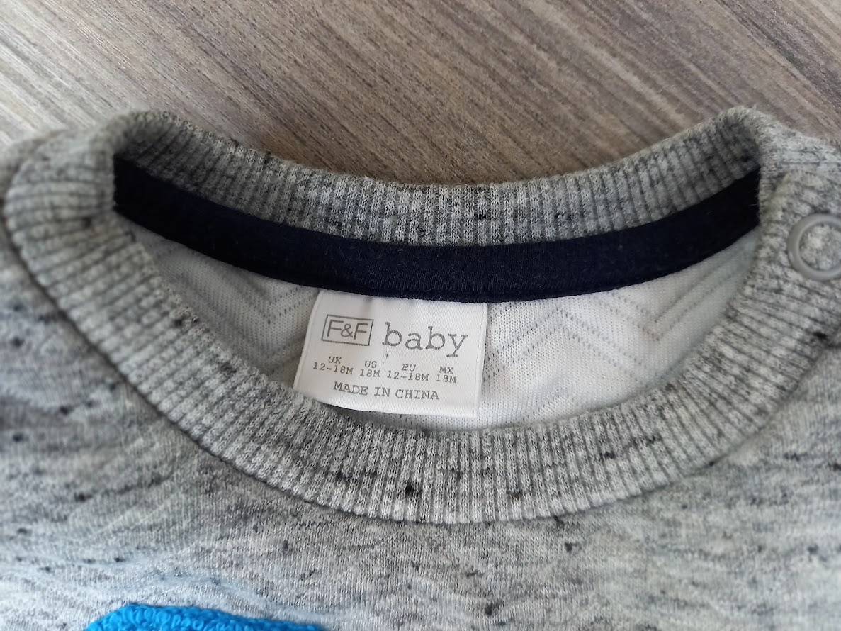 Mikina COOL,velosť 116, top stav - 2