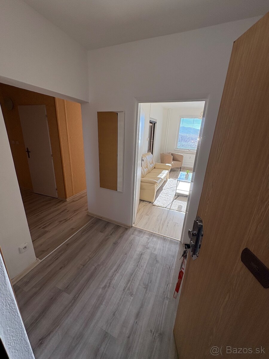 Prenajmem slnečný 2-izbový byt - 2