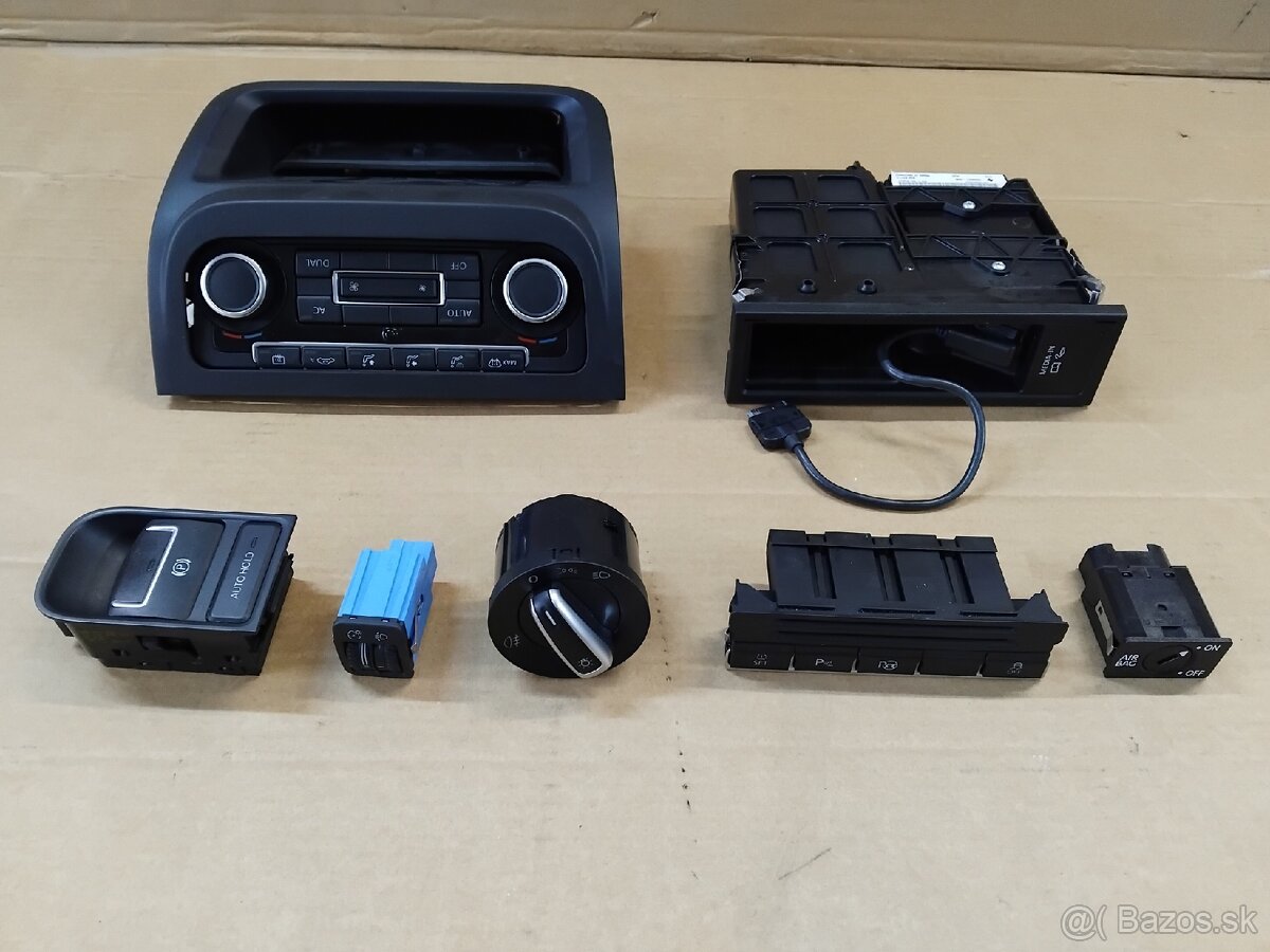 ovládacie prvky Tiguan 2011 - 2