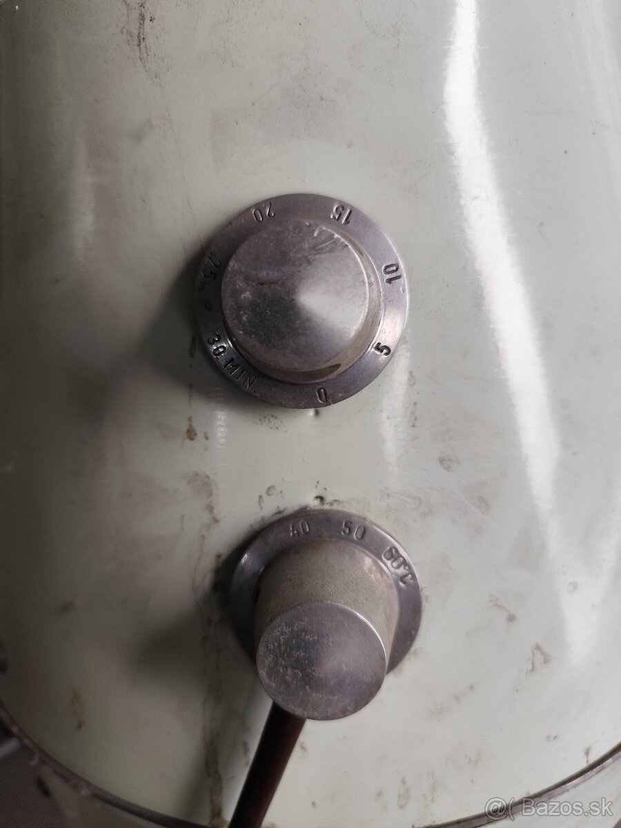 Kadernícky sušiak na vlasy - 2