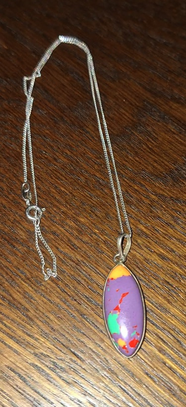 STRIEBORNÝ NÁHRDELNÍK - 2