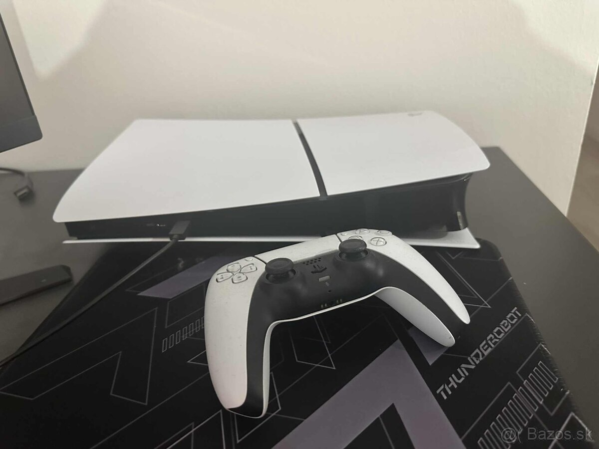 Playstation 5 Slim - 2