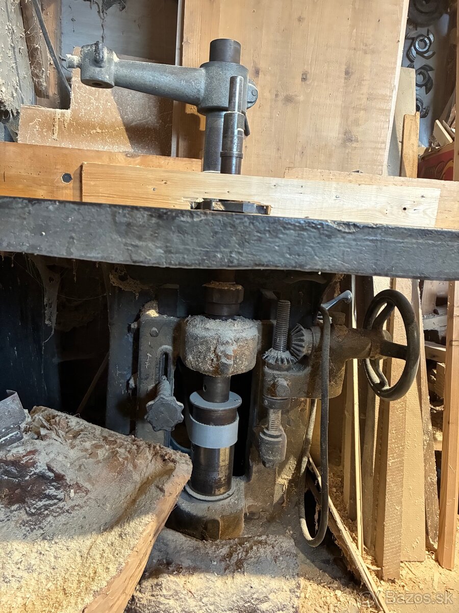Predam frézu + hoblovacku - 2