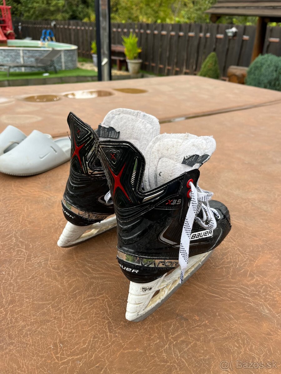 Korčule Bauer , hokejová výstroj rybano - 2