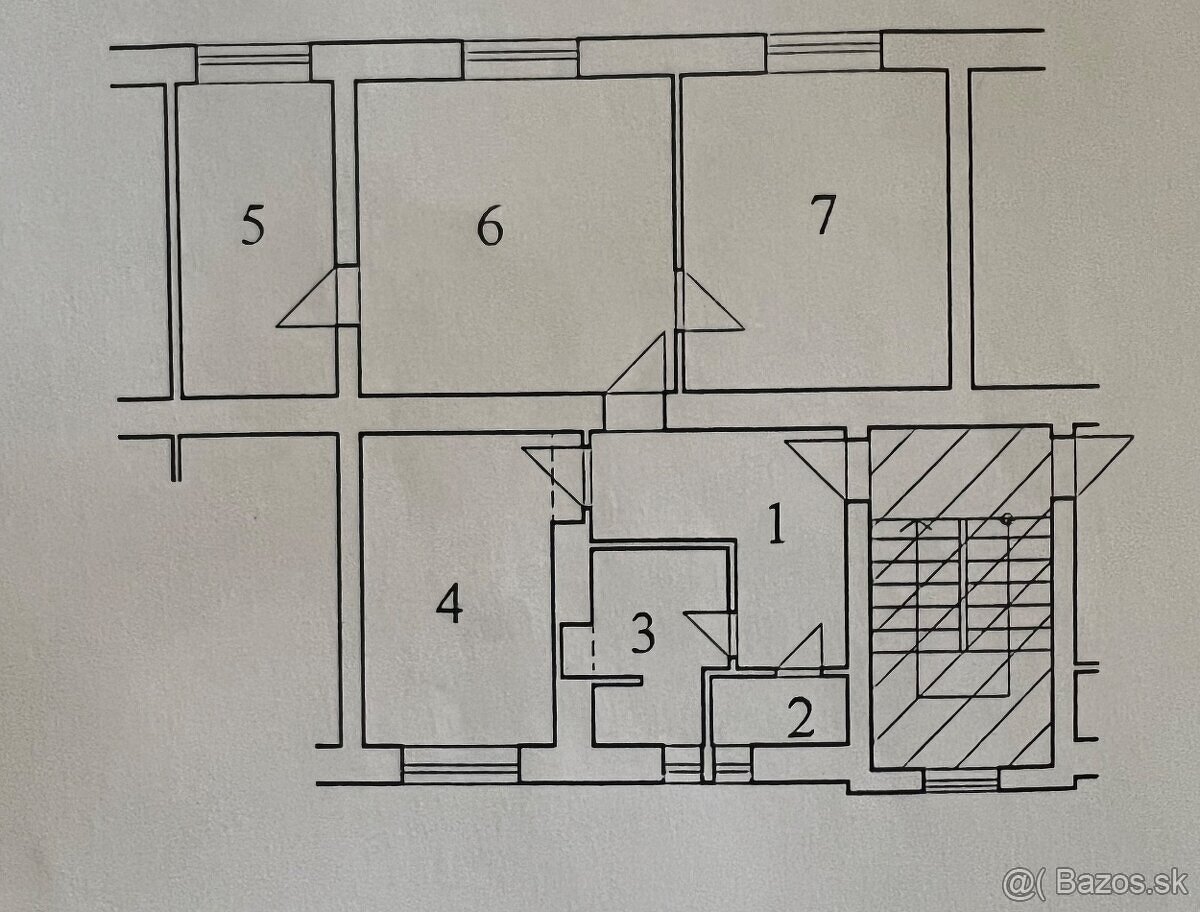 Predám 3 Izb byt - centrum - Nové Zámky - 2