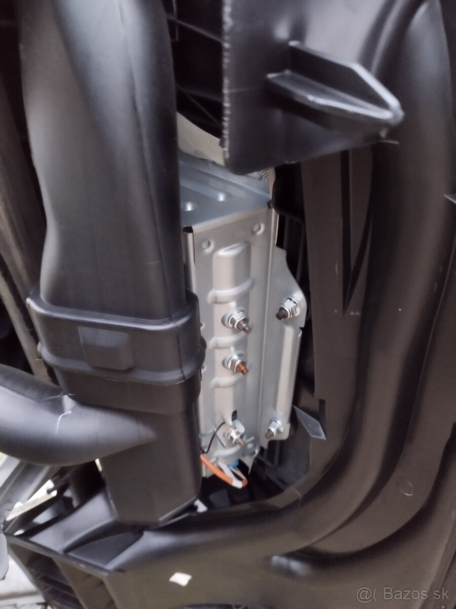 Palubovka Peugeot 308 - 2