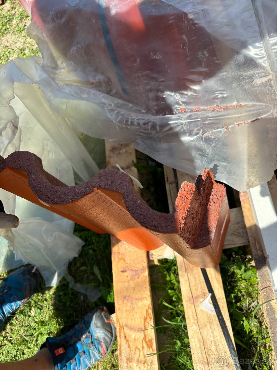 Krajná škridla Terran - 2