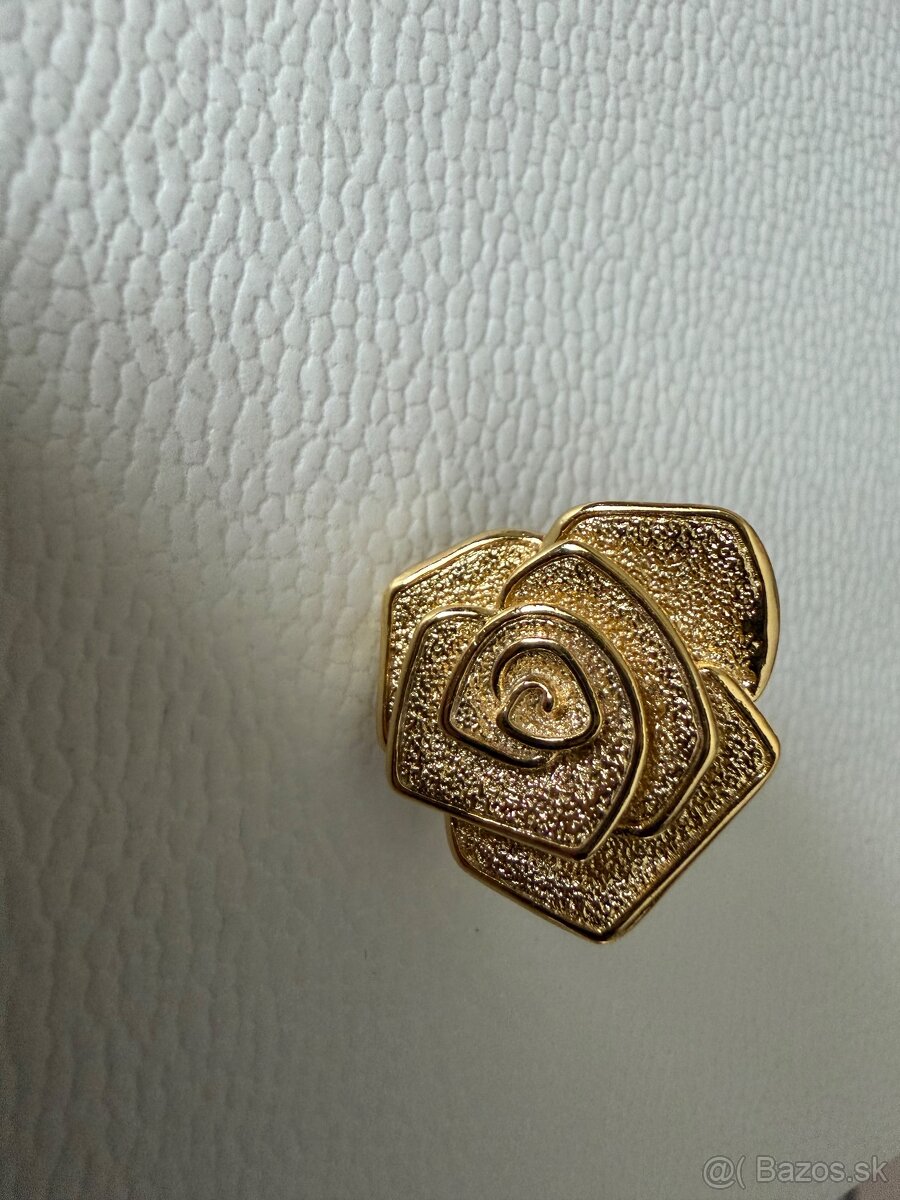 Privesok na naramok Pandora ruža - 2