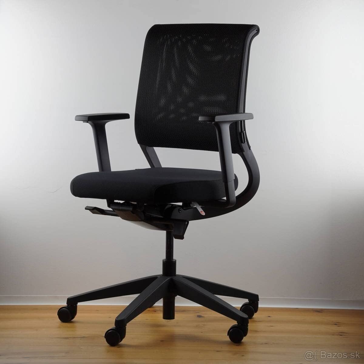 Kancelárska stolička - 2