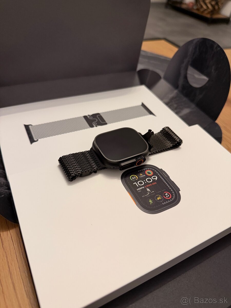 Apple Watch Ultra 2 49mm Black - 2