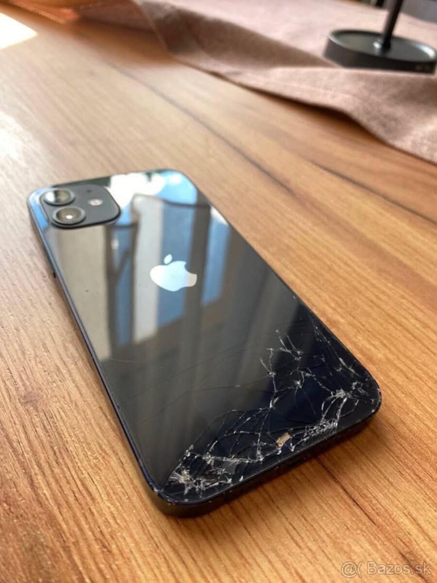 Predam Iphone 12 64 gb - 2