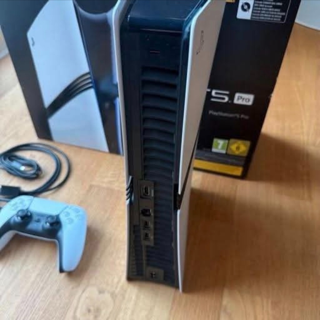 Playstation 5 pro - 2