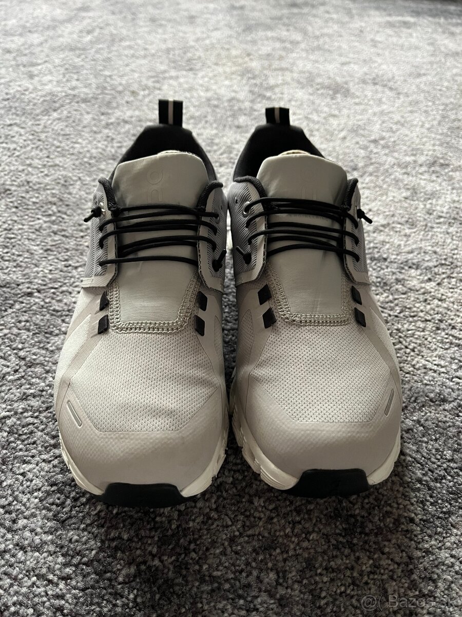 On Running, model Cloud 5 WP, velikost 38,5 - 2