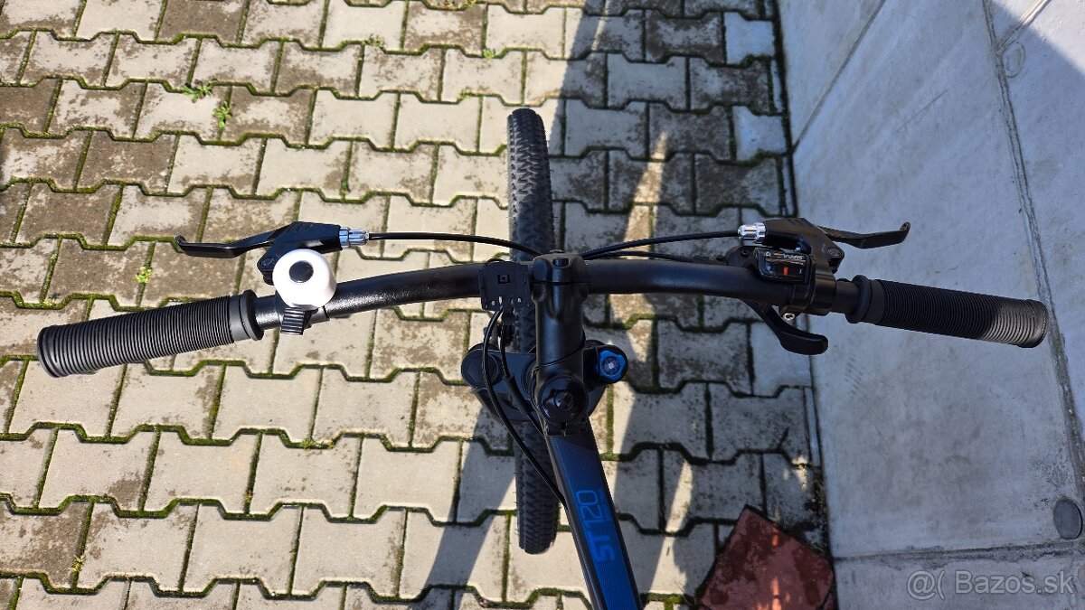 Predám Horský bicykel Rockrider ST 120 27,5" modro-čierny - 2