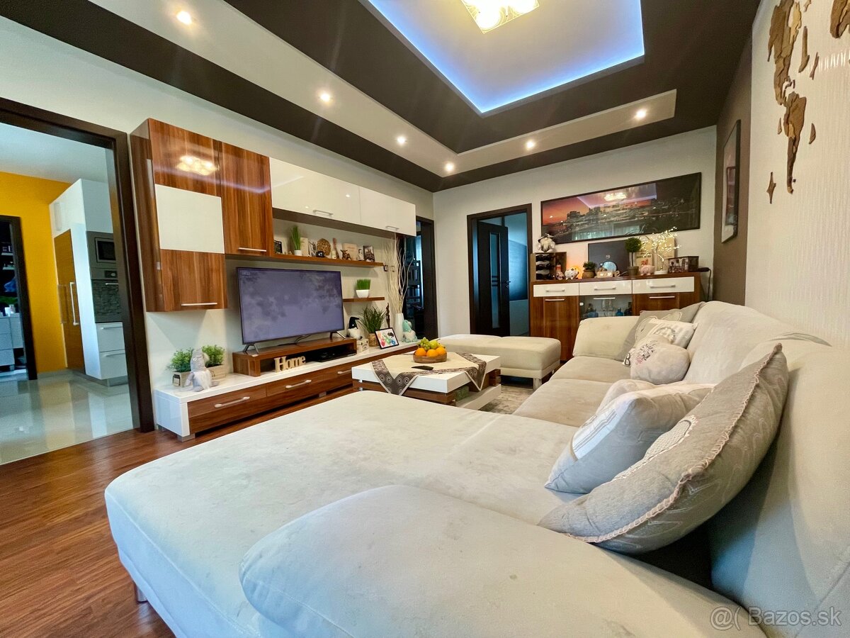 Zariadený 3 izbový byt v Komárne - 2