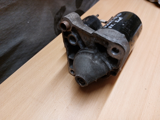 Startér Renault Scenic / renault laguna 2 2001 1.8 benzín - 2