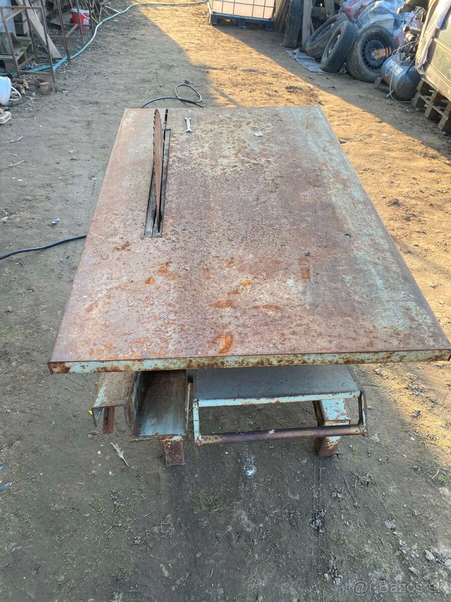 predam tovarensky cirkular - 2