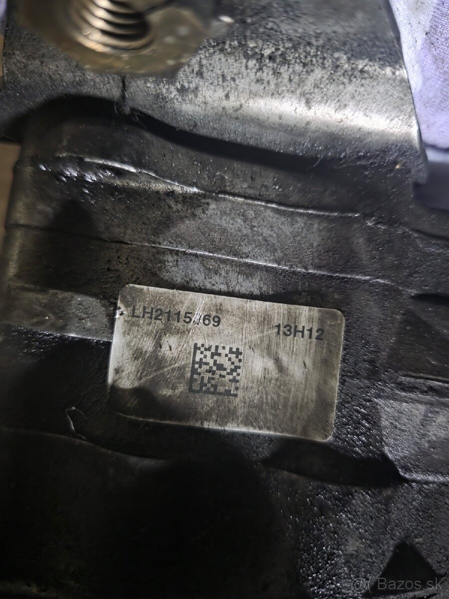 Servoscerpadlo dynamic drive bmw 740d - 2