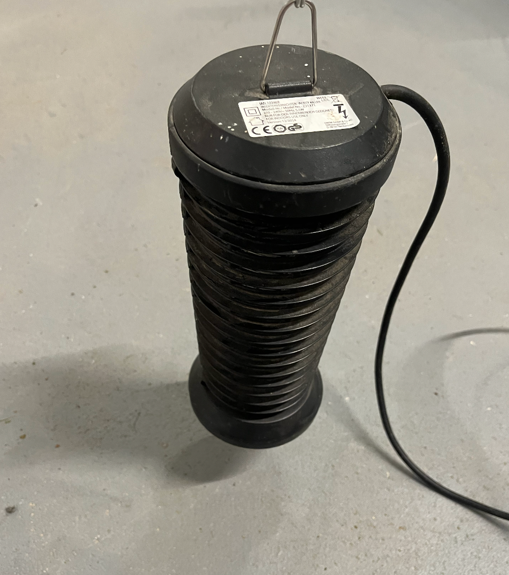 Elektrický lapač hmyzu - 2