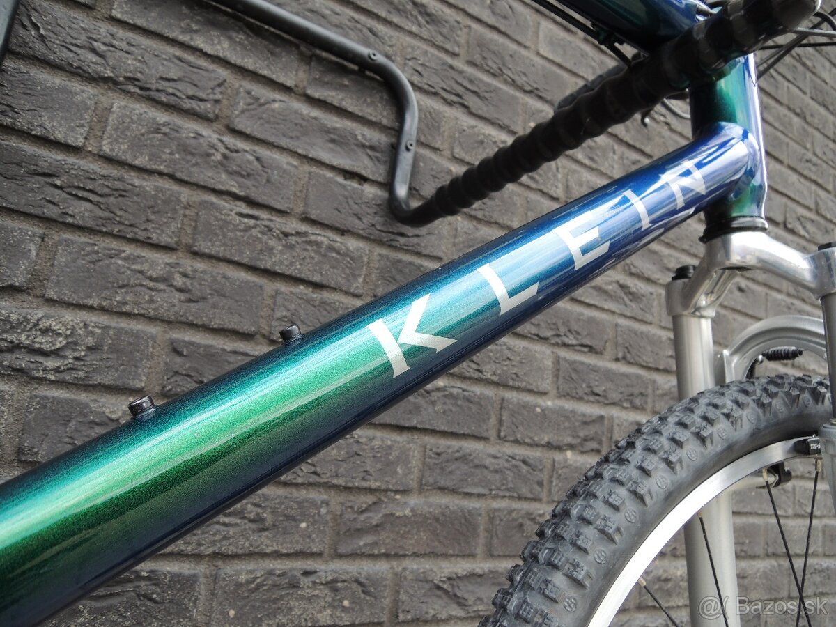 Klein Attitude Emerald - 2