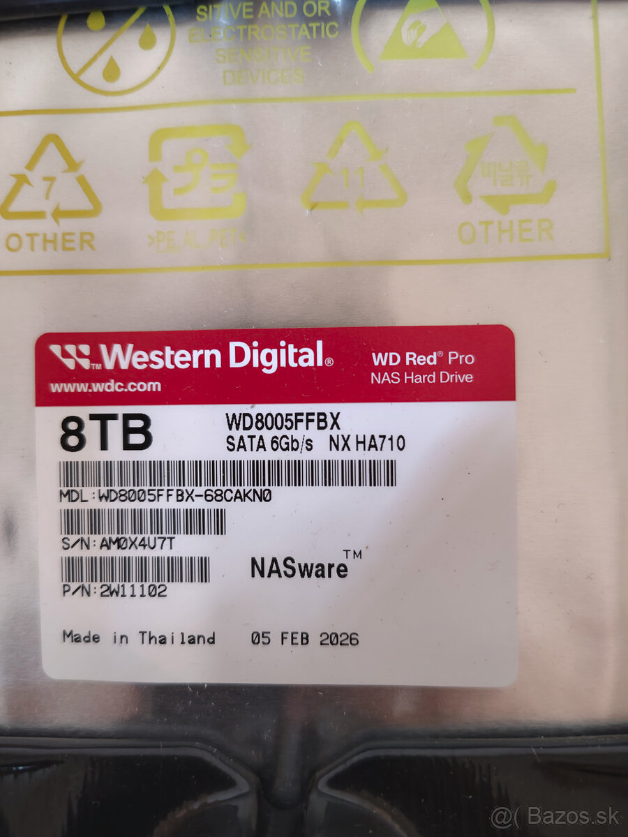 3.5" pevný disk Western Digital Red Pro - 8TB - 2