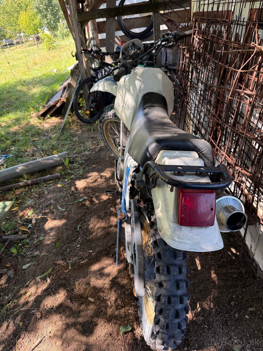 Suzuki Dr 600