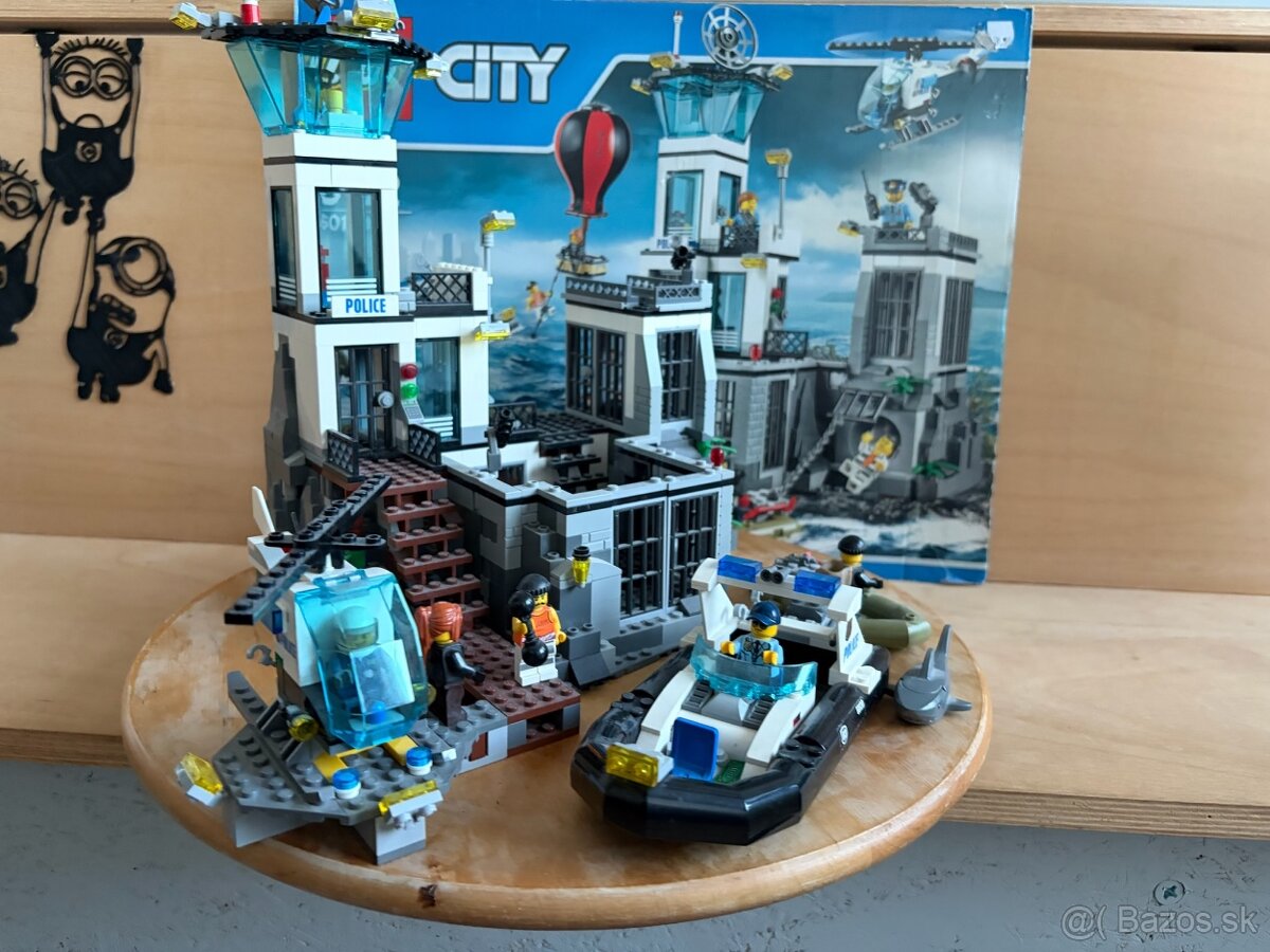 LEGO 60130 LEGO City Prison Island - 2