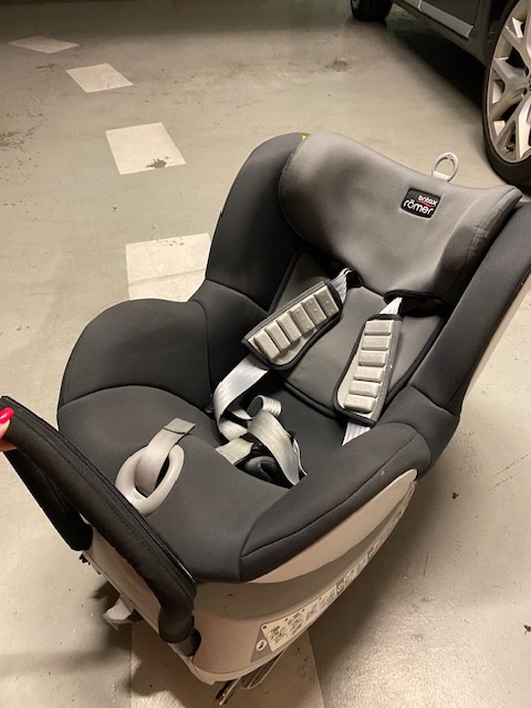 Autosedačka Brita Romer dualfix od 0 do 18 kg - 2