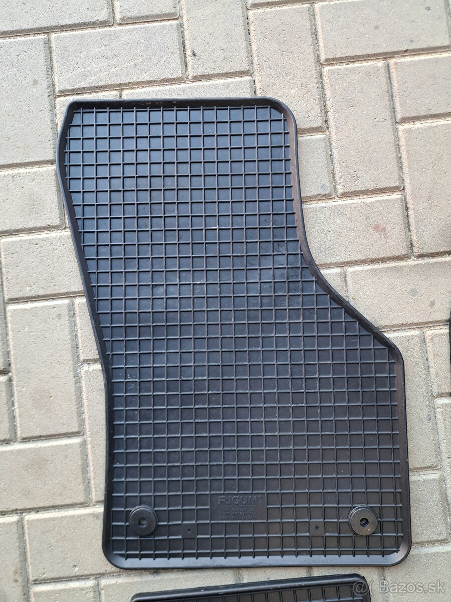 Gumové rohože-passat B8 - 2