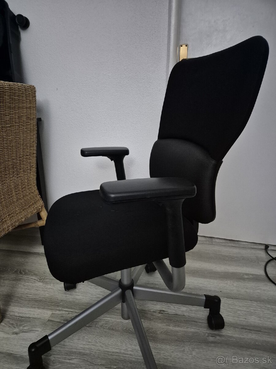Kancelárska stolička - 2