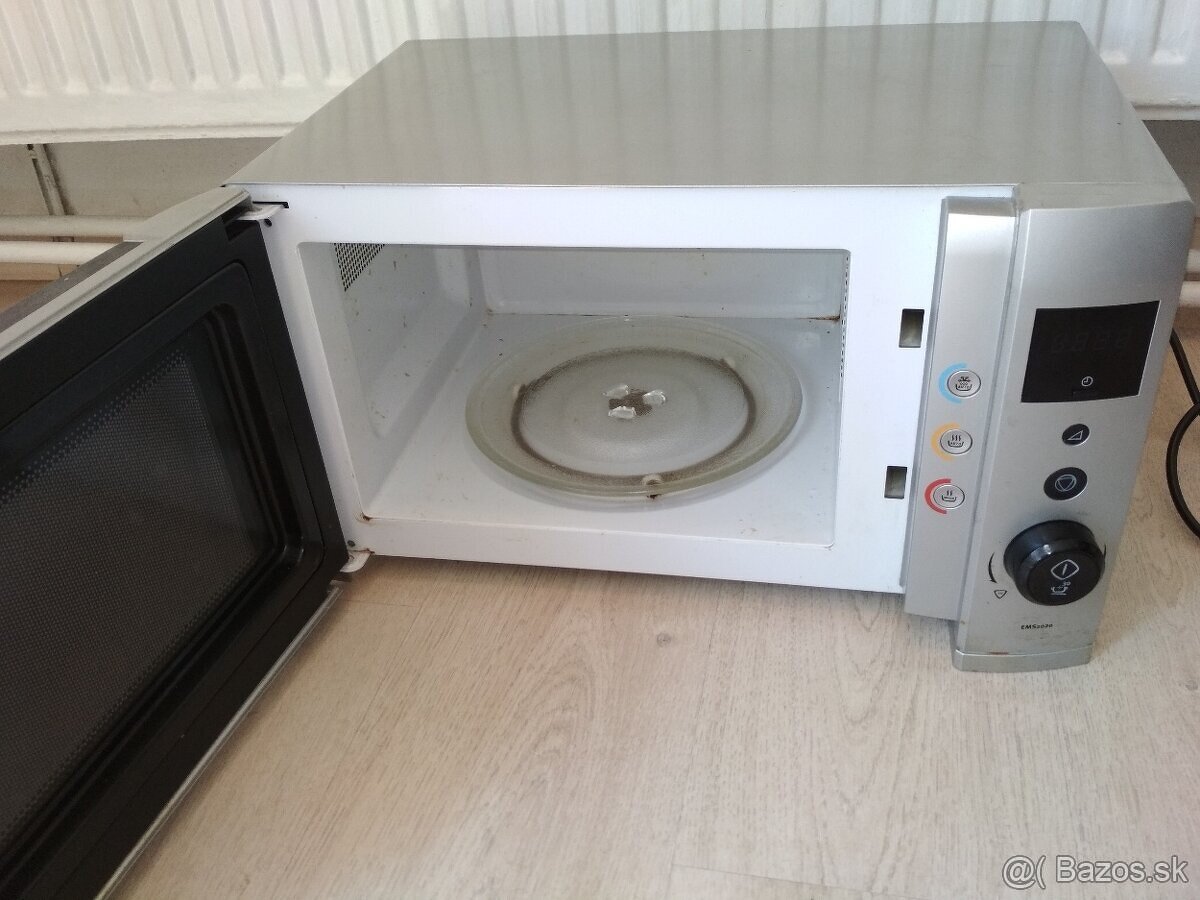 Mikrovlnka Electrolux EMS2020 - 2