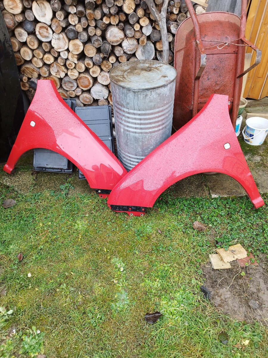 Blatník, kapota, predný nárazník Fabia 2001 - 2