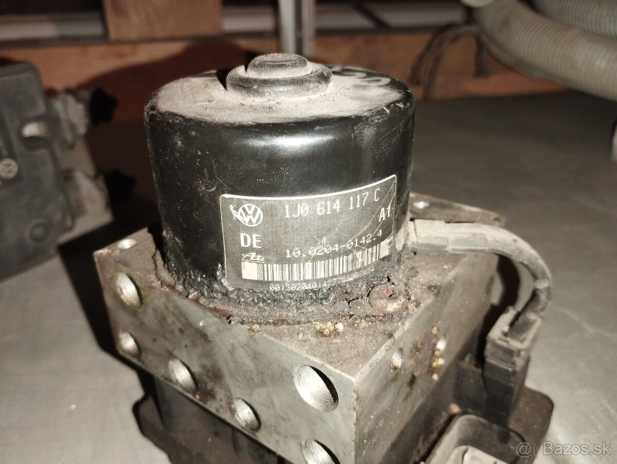 Riadiaca jednotka ABS Octavia,golf IV - 2