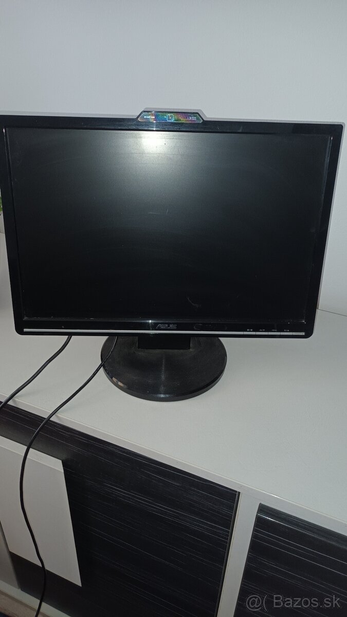 Asus - 2