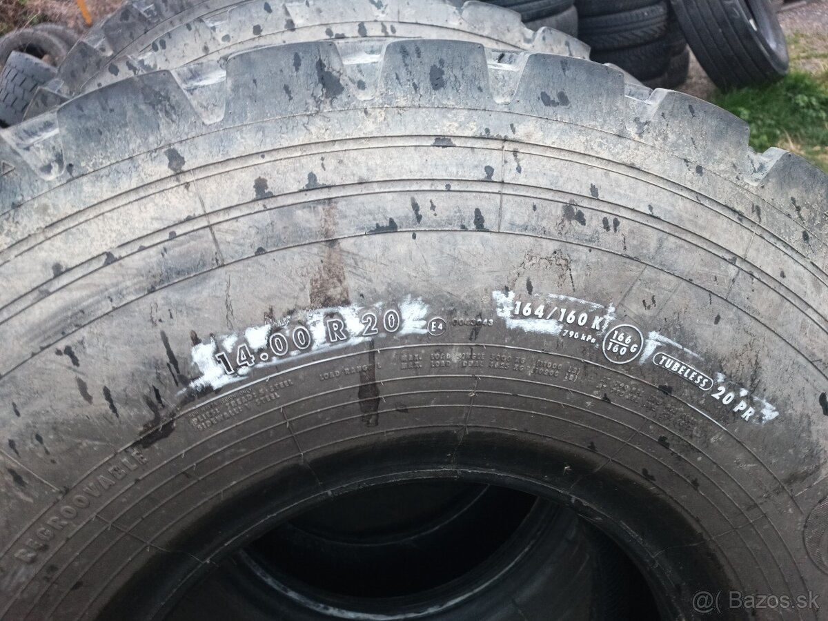 Continental 14,00R20 - 2